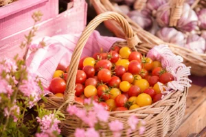 calories dans les tomates cerises fraîches au marché